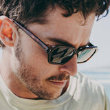 METRIC Eco Red Tort / Grey Polar